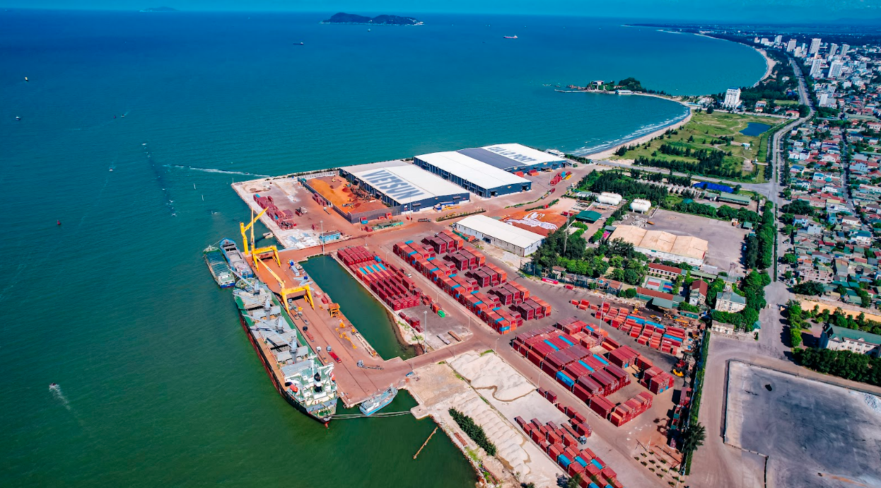 Cửa Lò Port